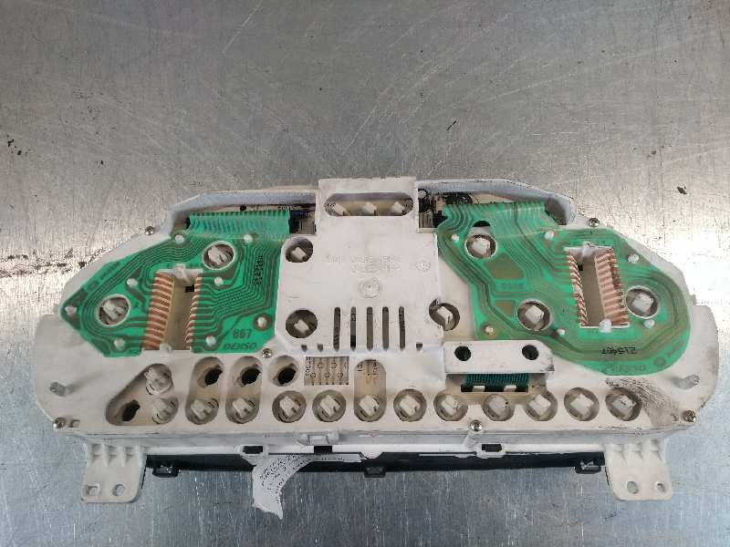 Recambio de cuadro instrumentos para mitsubishi space star (dg0) 1.9 di-d cat referencia OEM IAM MR480209 216539116B 2573201840