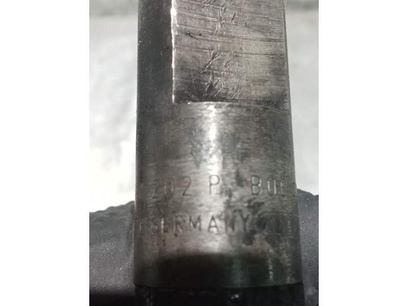 Recambio de inyector para seat leon (1m1) signo referencia OEM IAM 0432193696 028130202P BOSCH