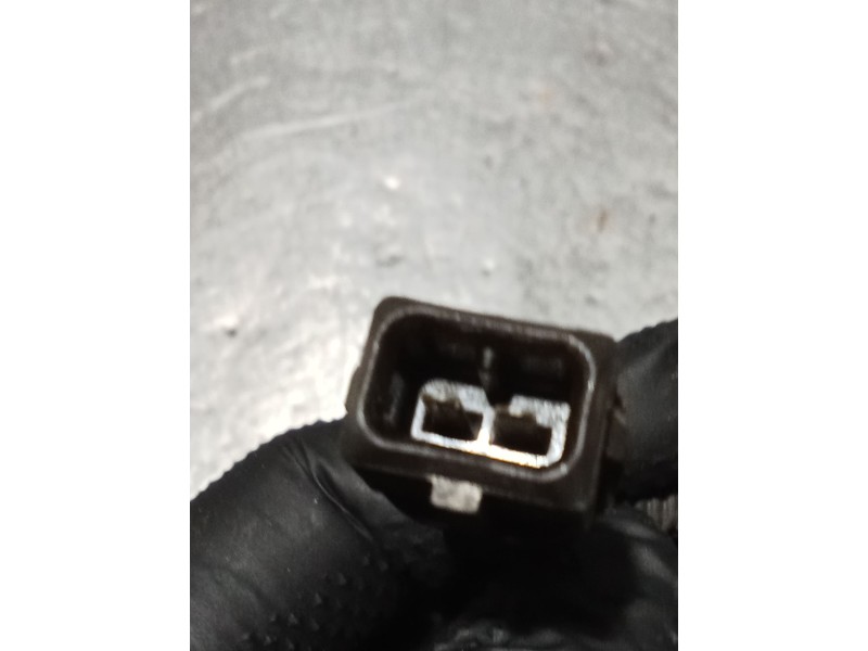 Recambio de inyector para seat leon (1m1) signo referencia OEM IAM 0432193694 028130202Q BOSCH