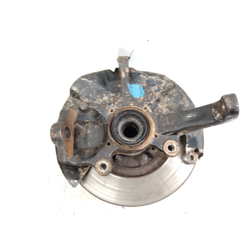 Recambio de mangueta delantera derecha para mitsubishi l 200 (k6/7) 2500 td glx (4-ptas.) referencia OEM IAM   