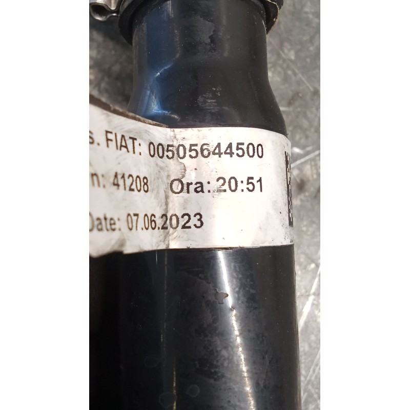 Recambio de transmision delantera izquierda para alfa romeo giulia (952_) 2.2 d q4 (952aha45, 952ama4) referencia OEM IAM 005056