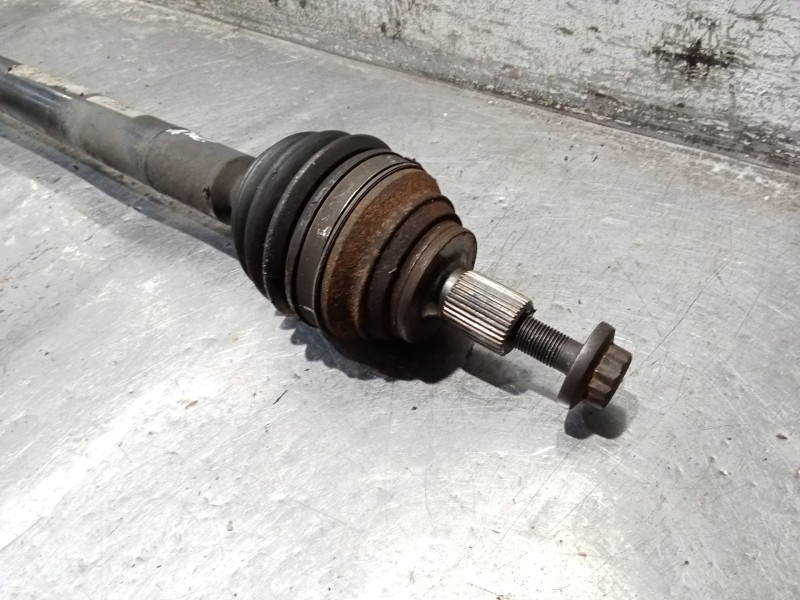 Recambio de transmision delantera derecha para seat leon (1p1) style copa referencia OEM IAM 1K0407272CC  