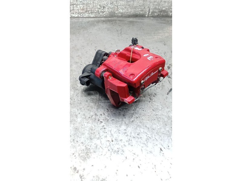 Recambio de pinza freno trasera izquierda para alfa romeo giulia (952_) 2.2 d q4 (952aha45, 952ama4) referencia OEM IAM 00505690