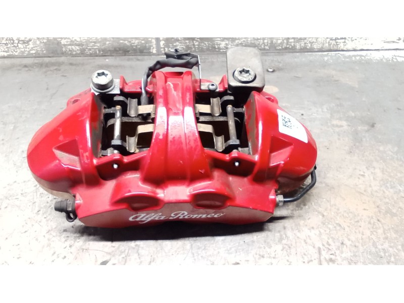 Recambio de pinza freno delantera izquierda para alfa romeo giulia (952_) 2.2 d q4 (952aha45, 952ama4) referencia OEM IAM   