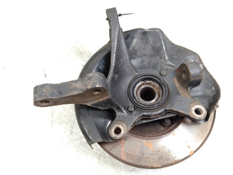 Recambio de mangueta delantera derecha para mitsubishi lancer berlina (c60a/c70a) 1.5 cat referencia OEM IAM   