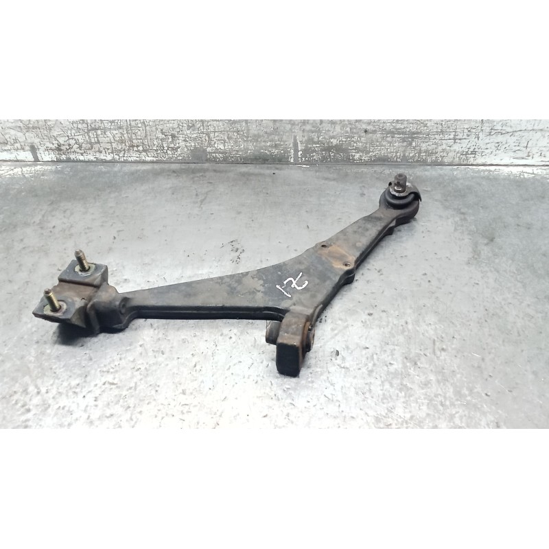 Recambio de brazo suspension inferior delantero izquierdo para citroën saxo (s0, s1) 1.5 d referencia OEM IAM   