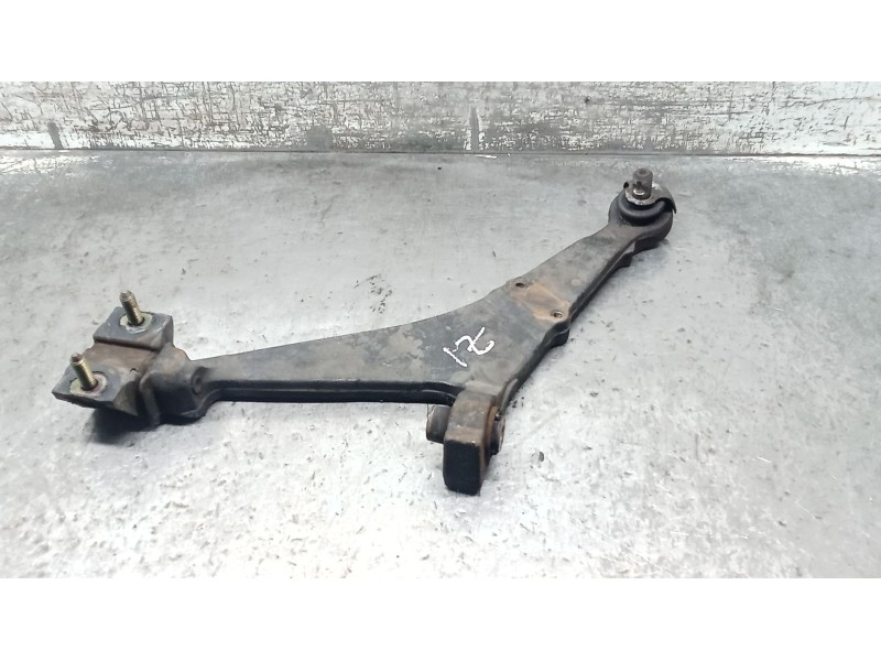 Recambio de brazo suspension inferior delantero izquierdo para citroën saxo (s0, s1) 1.5 d referencia OEM IAM   