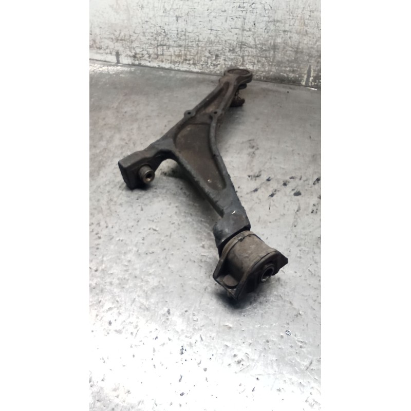 Recambio de brazo suspension inferior delantero izquierdo para citroën saxo (s0, s1) 1.5 d referencia OEM IAM   
