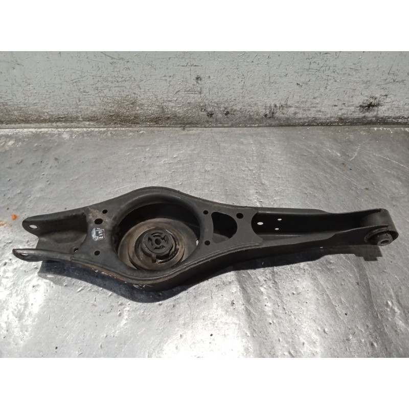 Recambio de brazo suspension inferior trasero izquierdo para seat leon (1p1) style copa referencia OEM IAM   POSTERIOR