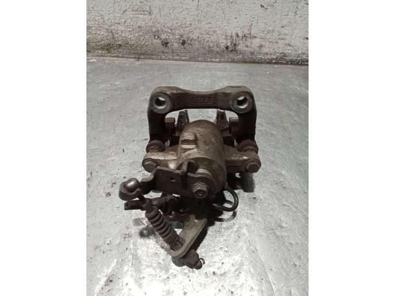 Recambio de pinza freno trasera derecha para seat leon (1p1) style copa referencia OEM IAM   