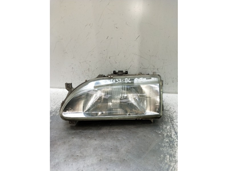 Recambio de faro izquierdo para renault 19 ii (b/c53_) 1.4 referencia OEM IAM   