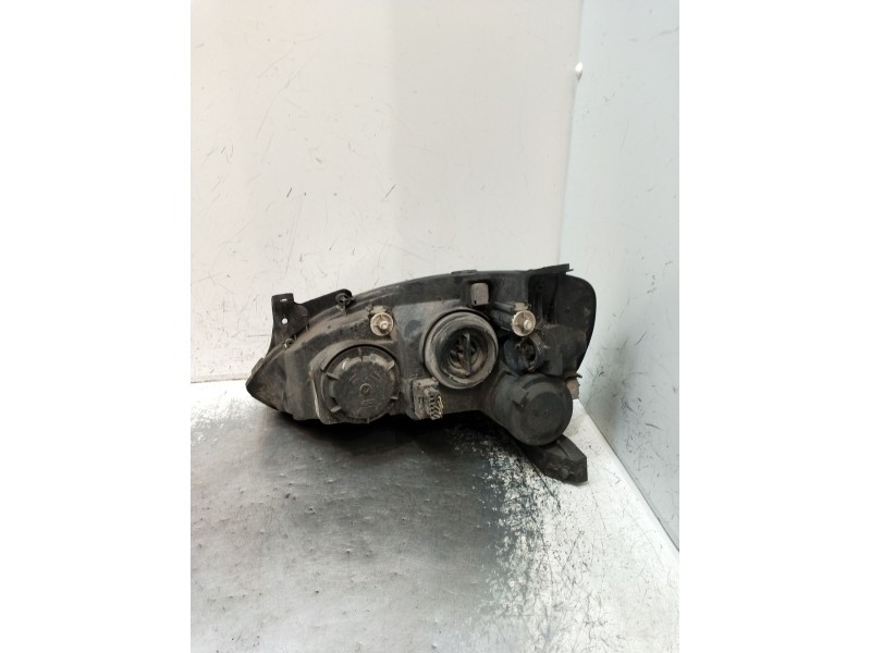 Recambio de faro derecho para opel corsa c (x01) 1.0 (f08, f68) referencia OEM IAM   