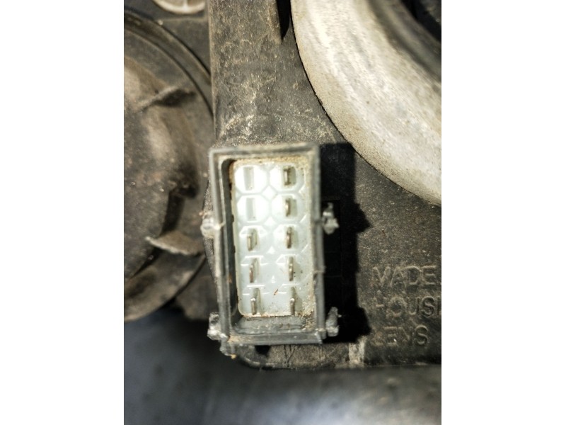 Recambio de faro derecho para opel corsa c (x01) 1.0 (f08, f68) referencia OEM IAM   