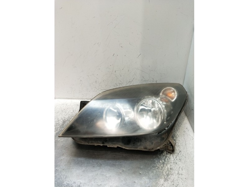 Recambio de faro izquierdo para opel astra h (a04) 1.9 cdti (l48) referencia OEM IAM   