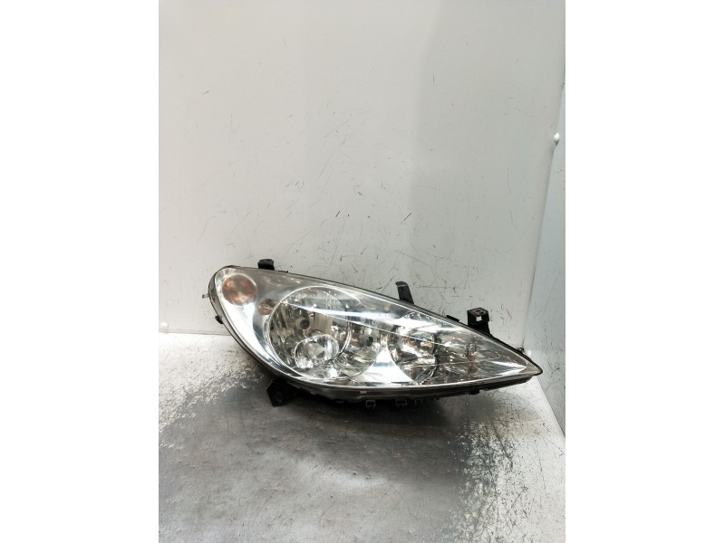 Recambio de faro derecho para peugeot 307 (s1) xt referencia OEM IAM 9634369480 6205Z3 8930908