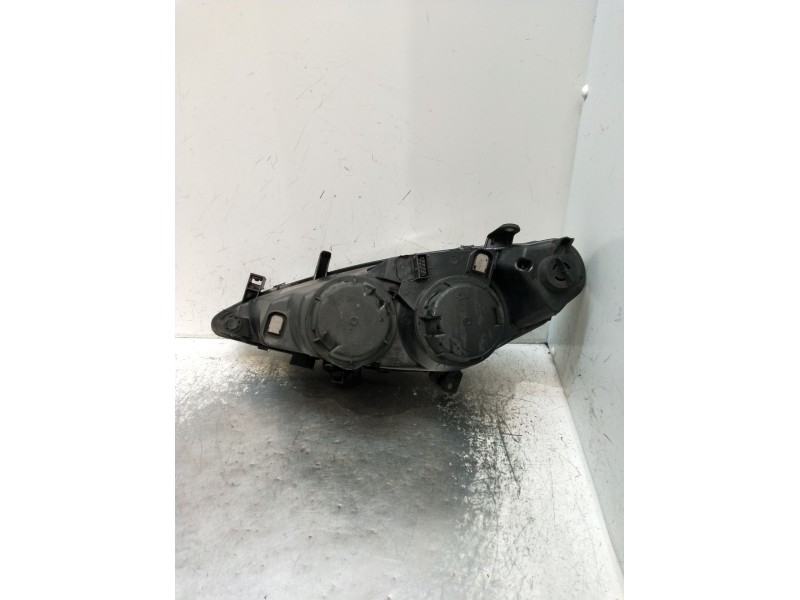 Recambio de faro derecho para peugeot 307 (s1) xt referencia OEM IAM 9634369480 6205Z3 8930908
