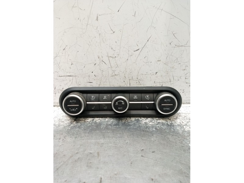 Recambio de mando calefaccion / aire acondicionado para alfa romeo giulia (952_) 2.2 d q4 (952aha45, 952ama4) referencia OEM IAM