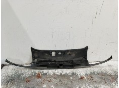 Recambio de rejilla delantera para renault clio ii (bb_, cb_) 1.9 d (b/cb0e, bb0j) referencia OEM IAM    2