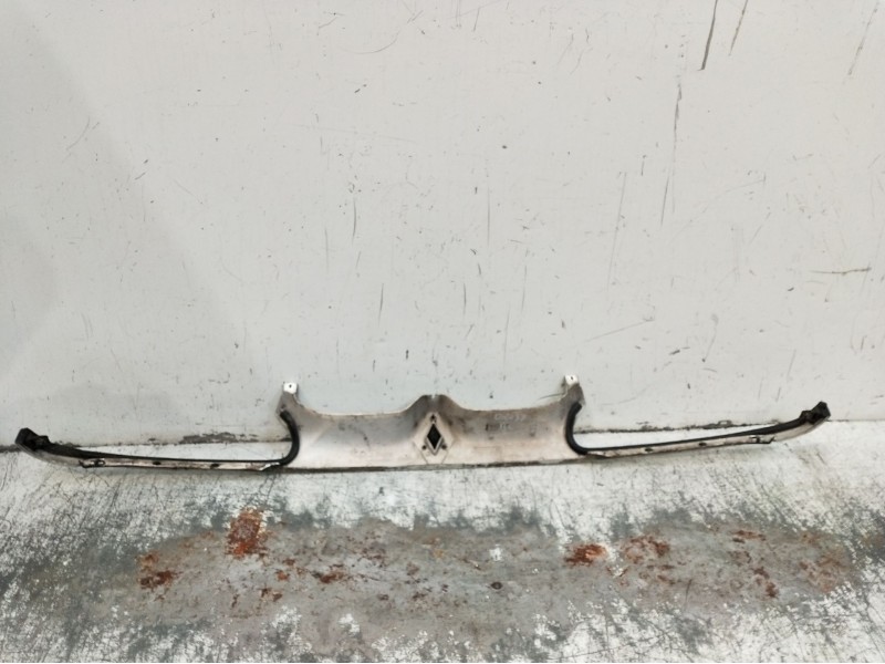 Recambio de rejilla delantera para renault 19 ii (b/c53_) 1.4 referencia OEM IAM   