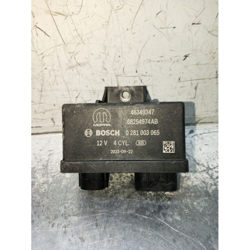 Recambio de caja precalentamiento para alfa romeo giulia (952_) 2.2 d q4 (952aha45, 952ama4) referencia OEM IAM 0281003065 46349