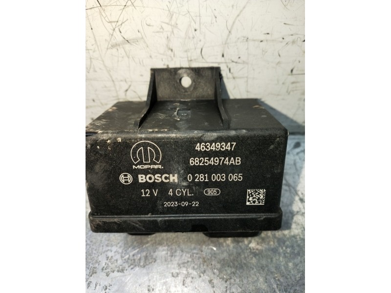 Recambio de caja precalentamiento para alfa romeo giulia (952_) 2.2 d q4 (952aha45, 952ama4) referencia OEM IAM 0281003065 46349