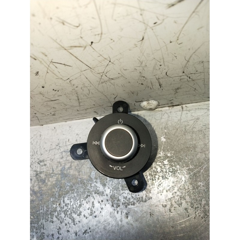 Recambio de mando multifuncion para alfa romeo giulia (952_) 2.2 d q4 (952aha45, 952ama4) referencia OEM IAM 156152112 10103401 