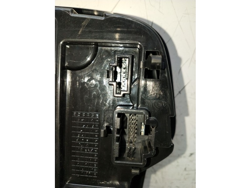 Recambio de luz interior para alfa romeo giulia (952_) 2.2 d q4 (952aha45, 952ama4) referencia OEM IAM 01561747080 F08934400D 