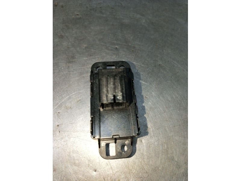 Recambio de mando multifuncion para alfa romeo giulia (952_) 2.2 d q4 (952aha45, 952ama4) referencia OEM IAM 01561506080 02127 F