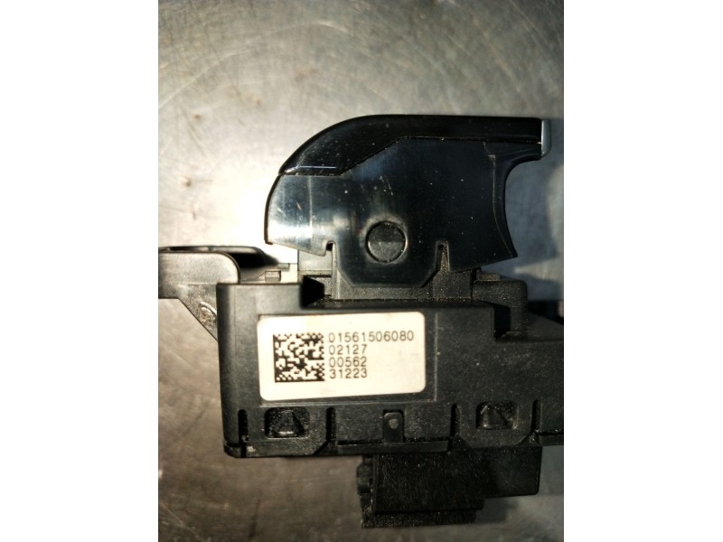 Recambio de mando multifuncion para alfa romeo giulia (952_) 2.2 d q4 (952aha45, 952ama4) referencia OEM IAM 01561506080 02127 F