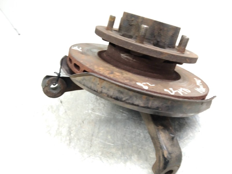 Recambio de mangueta delantera derecha para mitsubishi montero (l040) 2500 td (4-ptas.) referencia OEM IAM   