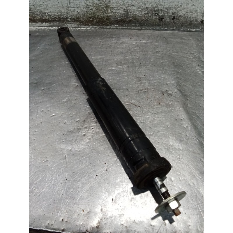 Recambio de amortiguador trasero izquierdo para mercedes-benz clase a (w169) a 180 cdi (169.007, 169.307) referencia OEM IAM   