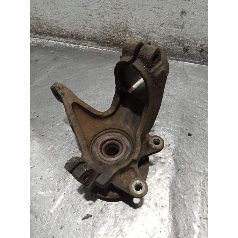 Recambio de mangueta delantera izquierda para peugeot 205 ii (20a/c) 1.7 diesel referencia OEM IAM   