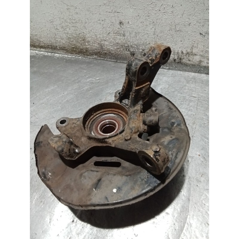 Recambio de mangueta delantera derecha para toyota corolla (_e12_) 1.4 d (nde120_) referencia OEM IAM   
