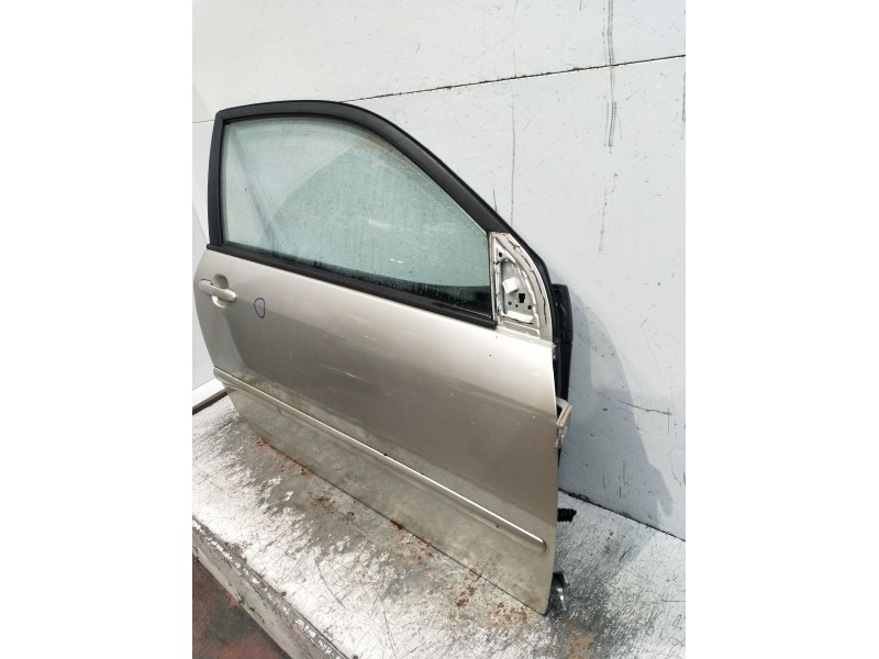 Recambio de puerta delantera derecha para toyota corolla (_e12_) 1.4 d (nde120_) referencia OEM IAM  3P 