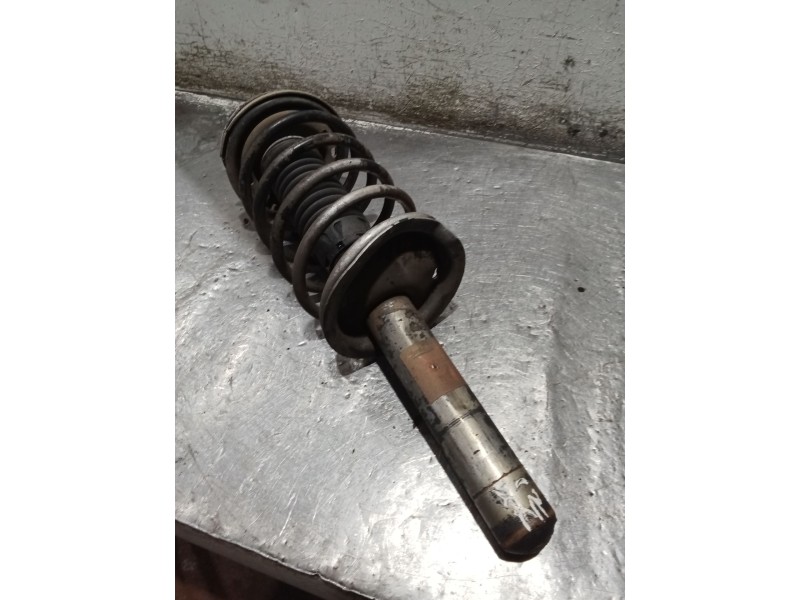 Recambio de amortiguador delantero izquierdo para peugeot 205 ii (20a/c) 1.7 diesel referencia OEM IAM   
