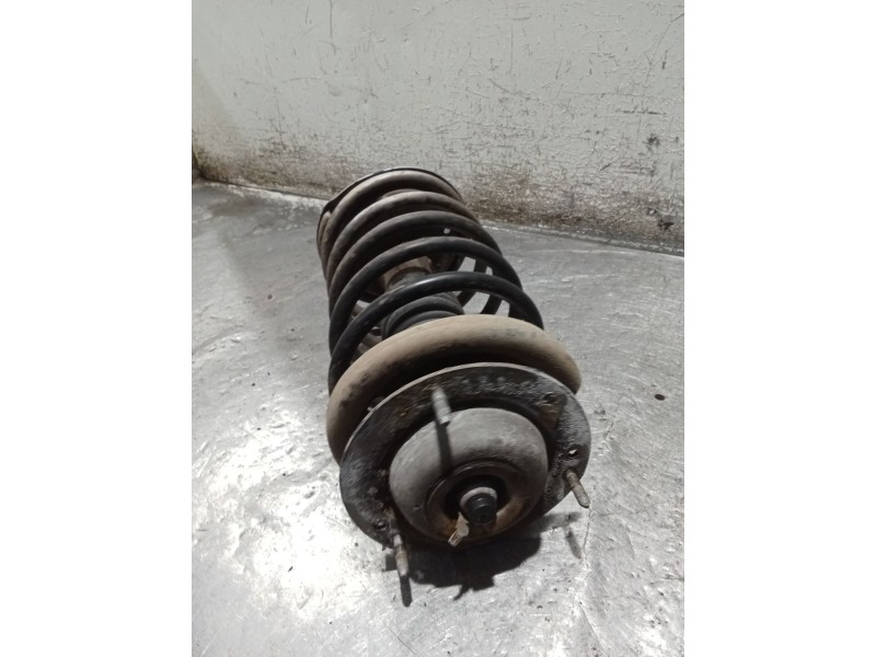 Recambio de amortiguador delantero izquierdo para peugeot 205 ii (20a/c) 1.7 diesel referencia OEM IAM   