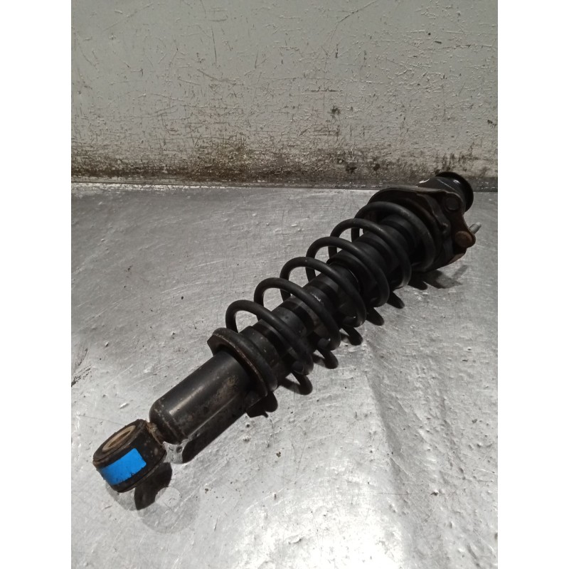 Recambio de amortiguador trasero izquierdo para toyota corolla (_e12_) 1.4 d (nde120_) referencia OEM IAM   