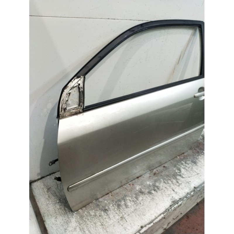 Recambio de puerta delantera izquierda para toyota corolla (_e12_) 1.4 d (nde120_) referencia OEM IAM  3P 