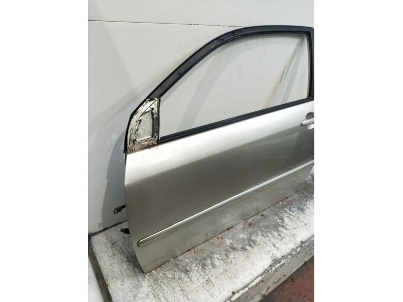 Recambio de puerta delantera izquierda para toyota corolla (_e12_) 1.4 d (nde120_) referencia OEM IAM  3P 
