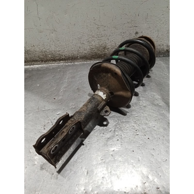 Recambio de amortiguador delantero izquierdo para toyota corolla (_e12_) 1.4 d (nde120_) referencia OEM IAM   