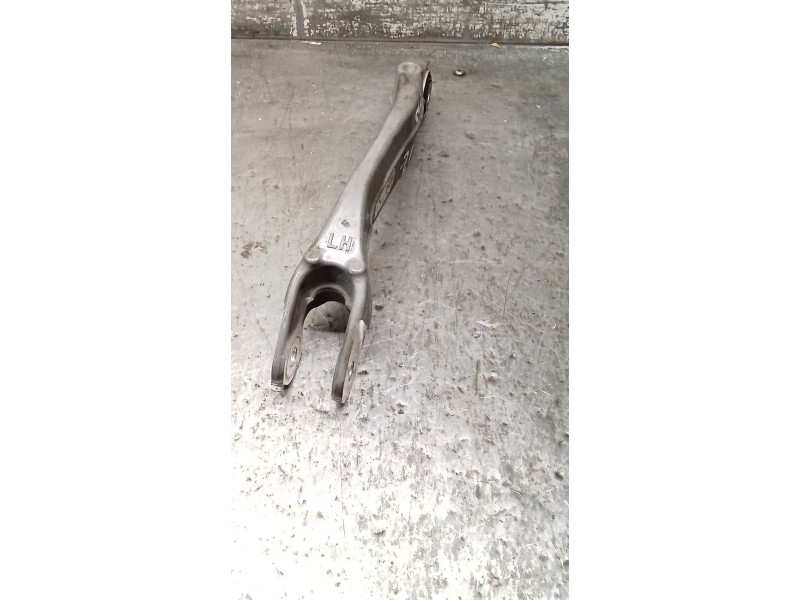 Recambio de brazo suspension superior trasero izquierdo para alfa romeo giulia (952_) 2.2 d q4 (952aha45, 952ama4) referencia OE