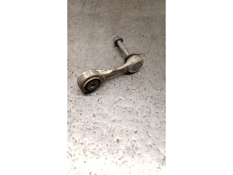 Recambio de brazo suspension inferior trasero izquierdo para alfa romeo giulia (952_) 2.2 d q4 (952aha45, 952ama4) referencia OE