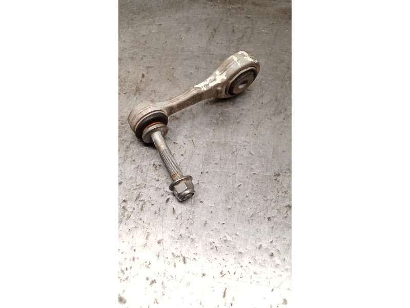 Recambio de brazo suspension inferior trasero izquierdo para alfa romeo giulia (952_) 2.2 d q4 (952aha45, 952ama4) referencia OE