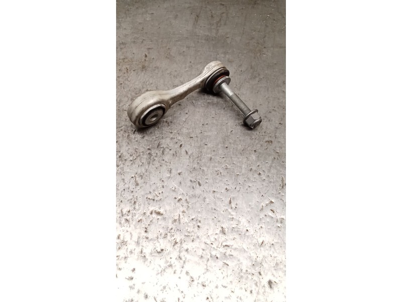 Recambio de brazo suspension inferior trasero derecho para alfa romeo giulia (952_) 2.2 d q4 (952aha45, 952ama4) referencia OEM 