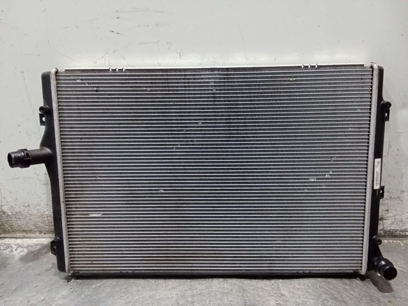 Recambio de radiador agua para seat leon (1p1) style copa referencia OEM IAM 1KO121251DD  