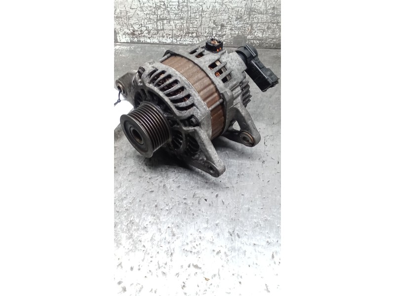 Recambio de alternador para mazda 3 lim. (bl) luxury referencia OEM IAM A2TJ0681  100A