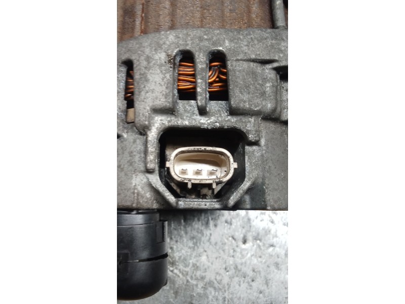 Recambio de alternador para mazda 3 lim. (bl) luxury referencia OEM IAM A2TJ0681  100A