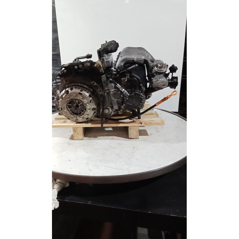 Recambio de motor completo para volkswagen transporter t5 furgoneta (7ha, 7hh, 7ea, 7eh) 2.5 tdi referencia OEM IAM AXD  023832
