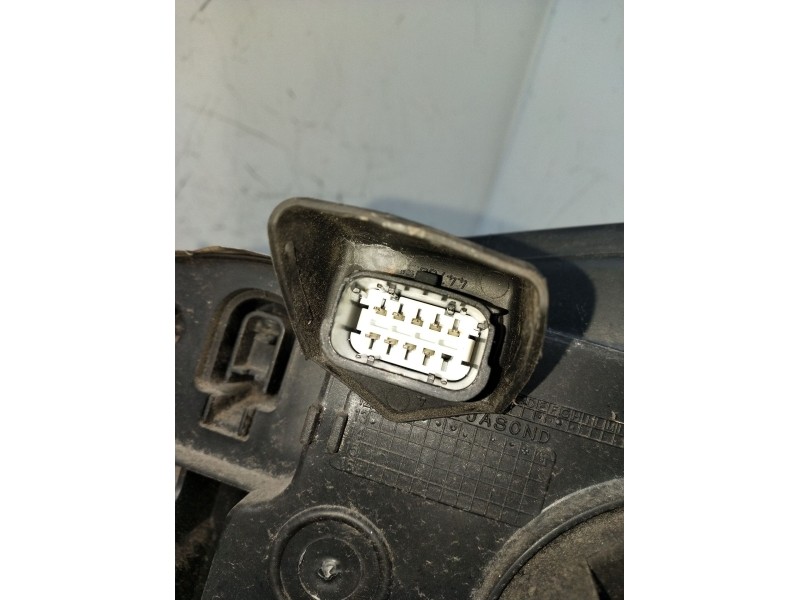 Recambio de faro derecho para peugeot 308 access referencia OEM IAM 9674039780  