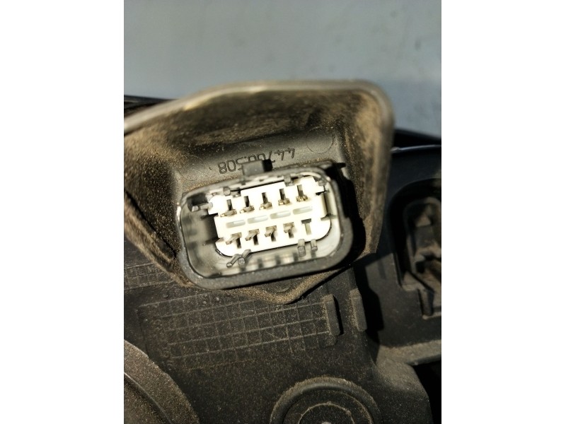 Recambio de faro izquierdo para peugeot 308 access referencia OEM IAM 9674039880  
